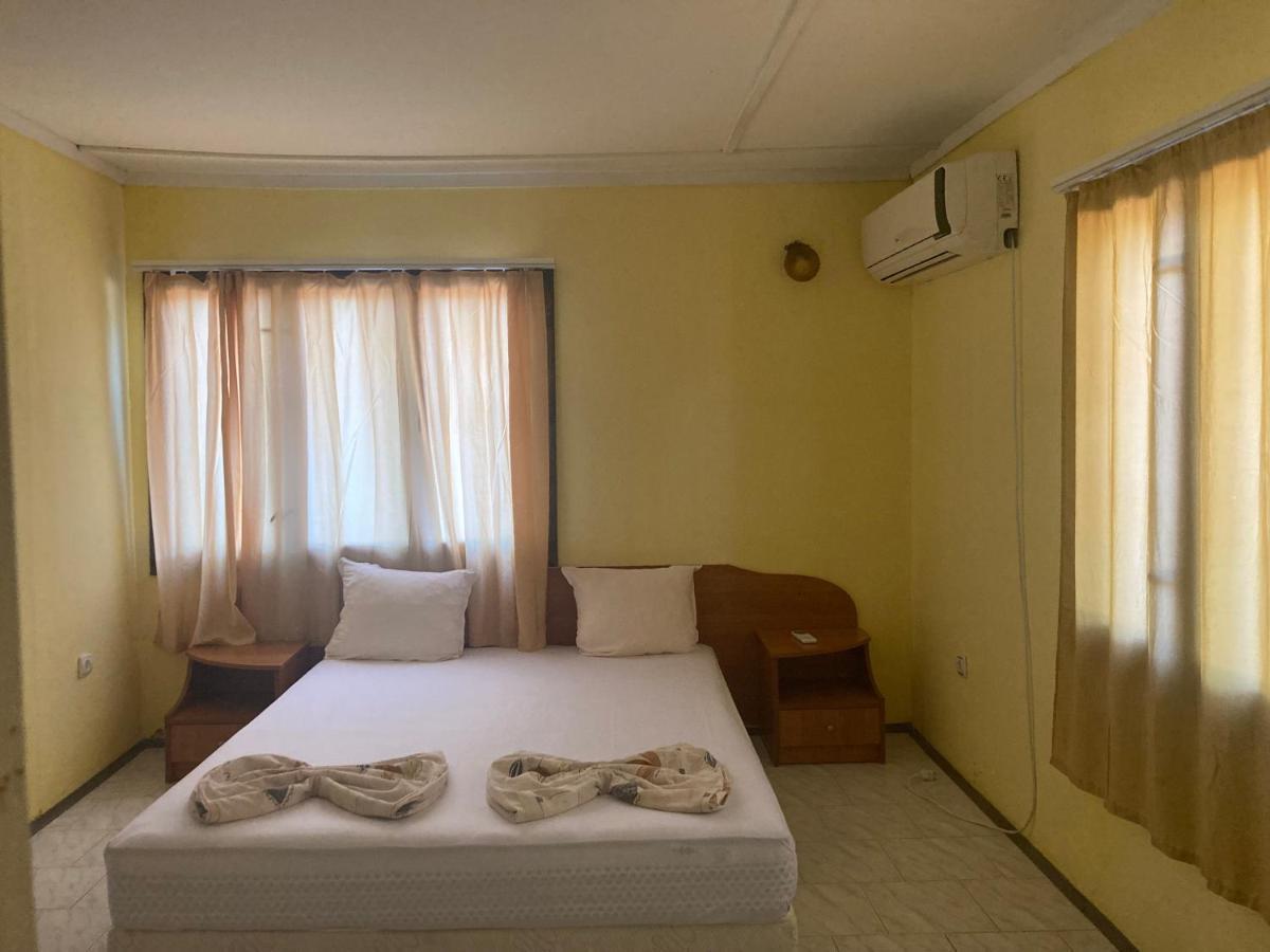 Морска База Венера Hotel Carevo Exterior foto